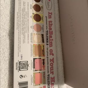 In the balm of your hand palette